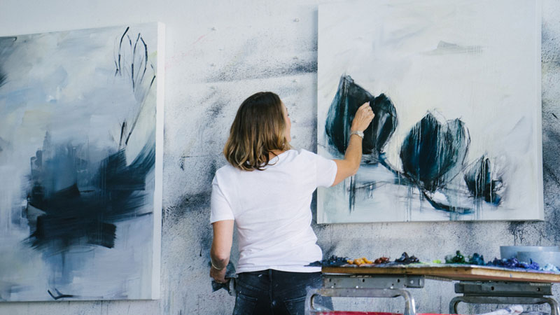 大型艺术品卖更多