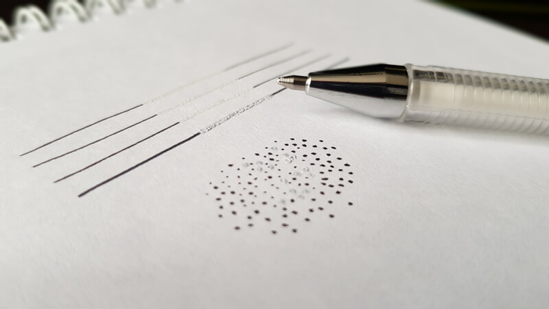 白胶笔修正错误