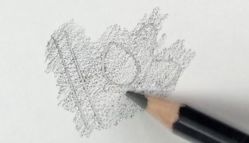 在硬石墨上分层软石墨